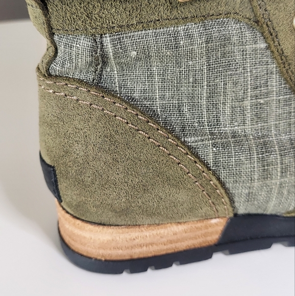 SOREL Major Carly Olive Green Suede Canvas Lace Up Combat Boots Women's Size 6.5 - Picture 15 of 16
